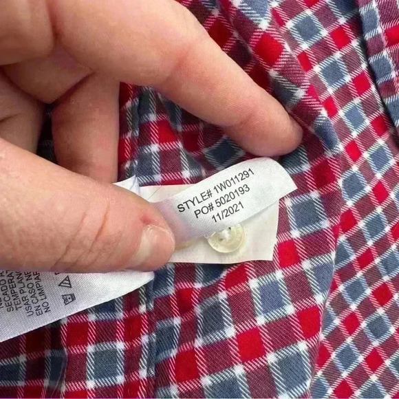 Vineyard Vines Blue and Red Tartan Button Down Classic Fit Shirt, Size XS - Picture 5 of 6